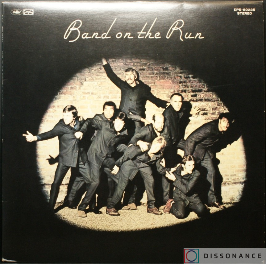 Виниловая пластинка Paul McCartney - Band On The Run (1973) - фото обложки