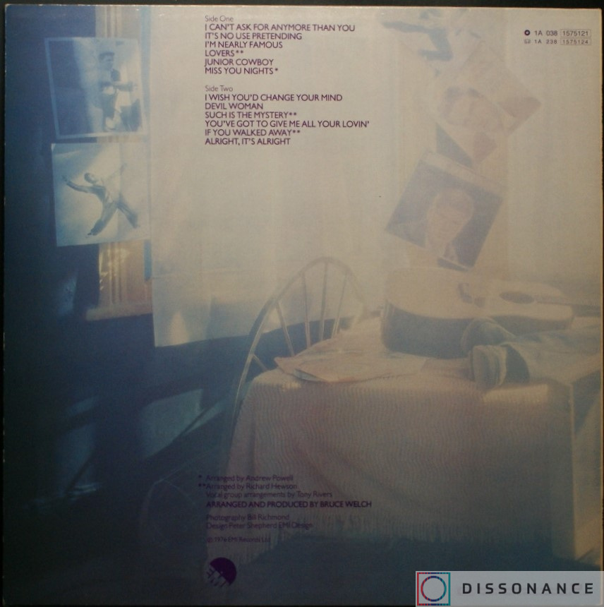 Виниловая пластинка Cliff Richard - I Am Nearly Famous (1976) - фото 1