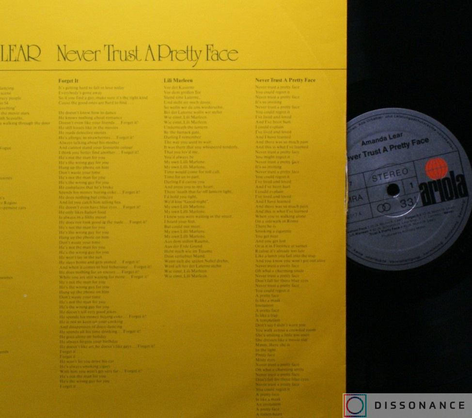 Виниловая пластинка Amanda Lear - Never Trust A Pretty Face (1979) - фото 2