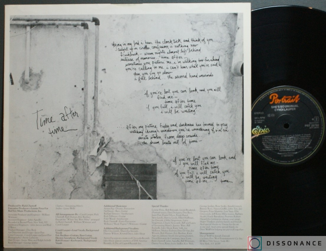 Виниловая пластинка Cyndi Lauper - Shes So Unusual (1983) - фото 2