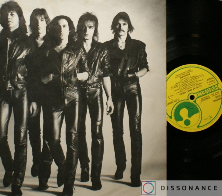 Виниловая пластинка Scorpions - Love At First Sting (1984) - фото 2